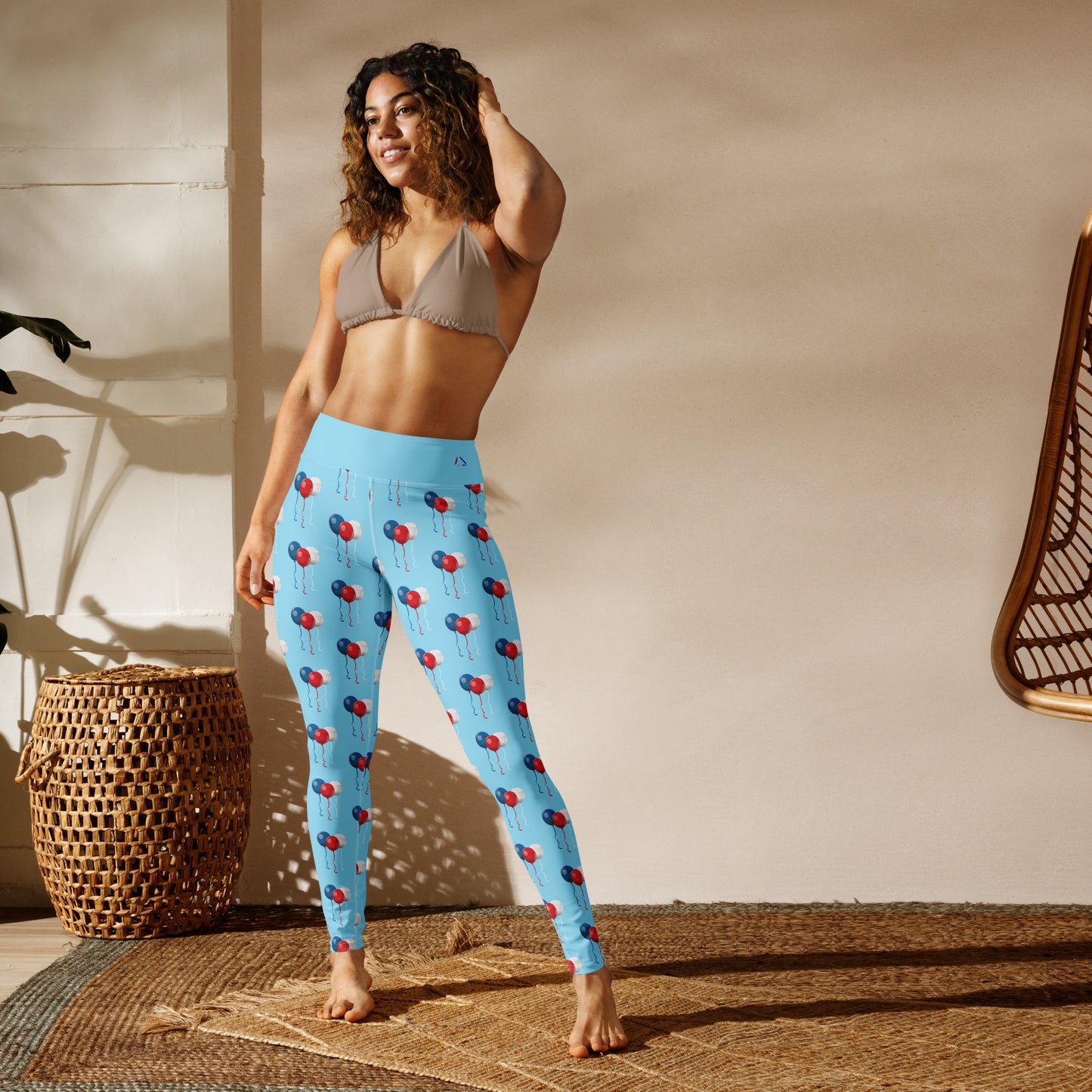 Red White & Balloon Yoga Leggings